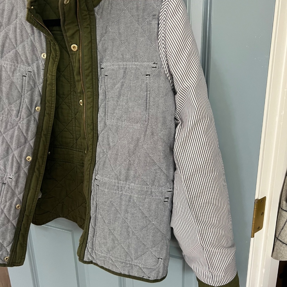 J Crew | Quilted Downtown FIeld Jacket Green | Womens | Size M - Picture 10 of 11